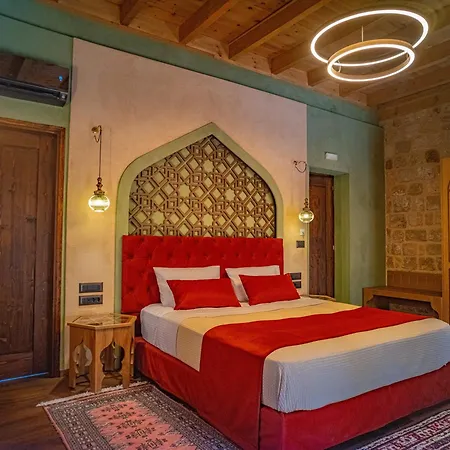 Hotel Fabrizio Del Carretto 5*