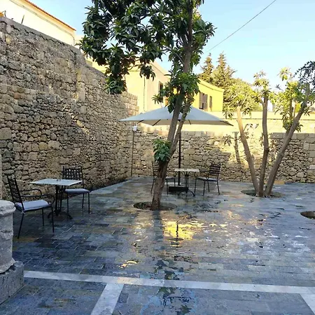 Hotel Fabrizio Del Carretto Rhodes City