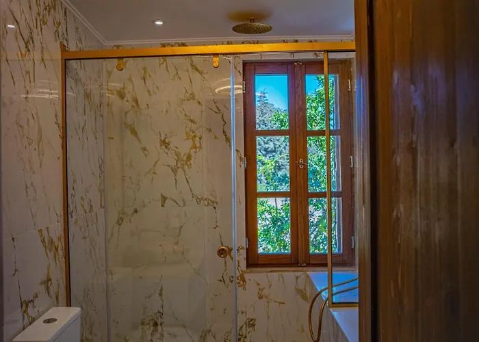 Hotel Fabrizio Del Carretto 5*