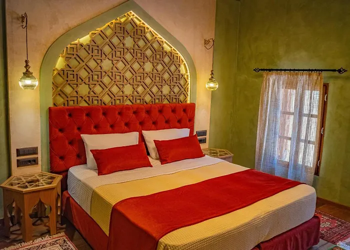 Fabrizio Del Carretto 5*